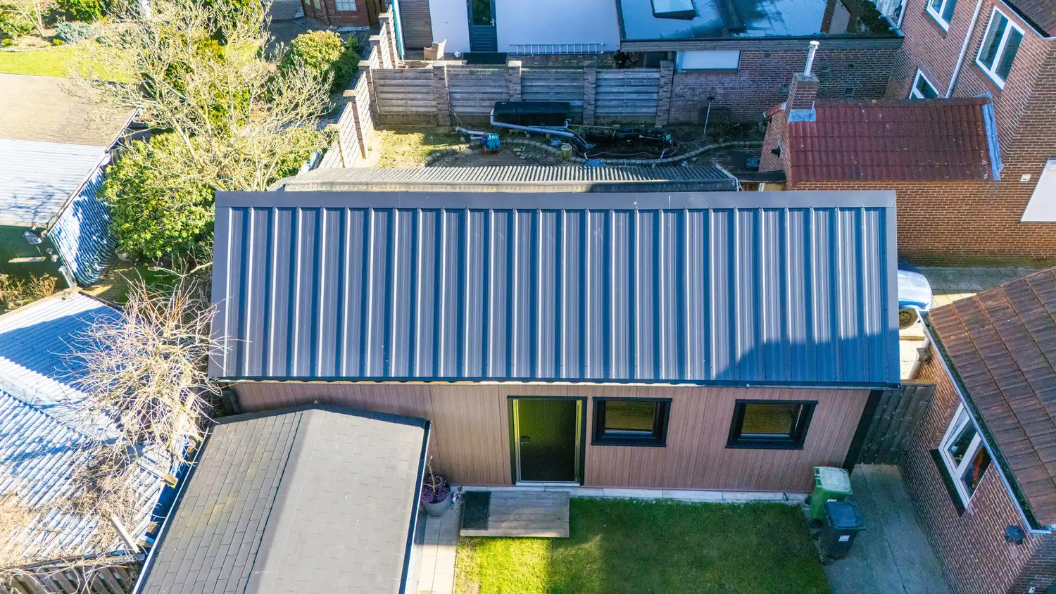 Prefabschuur houtlook Afferden
