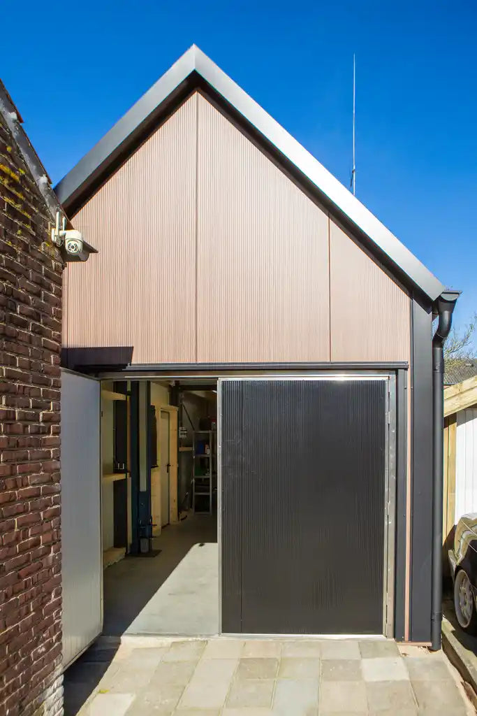 Prefabschuur houtlook Afferden